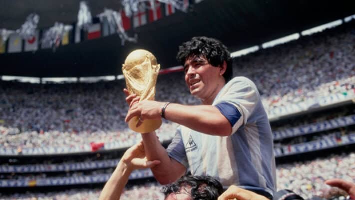 Diego Maradona để lại nhiều di sản bóng đá cho nhân loại